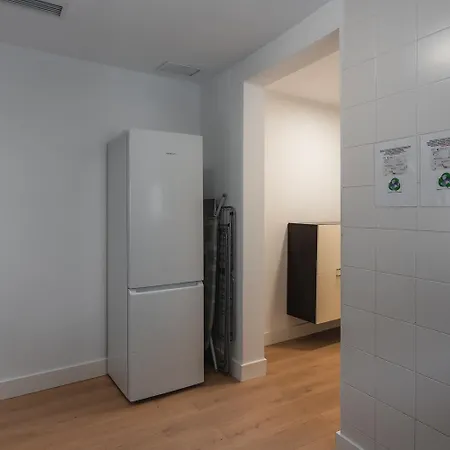 Tuanfitrion Zafiro Elvira Centre Appartement *