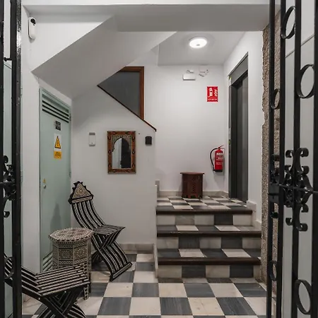 Tuanfitrion Zafiro Elvira Centre Lejlighed