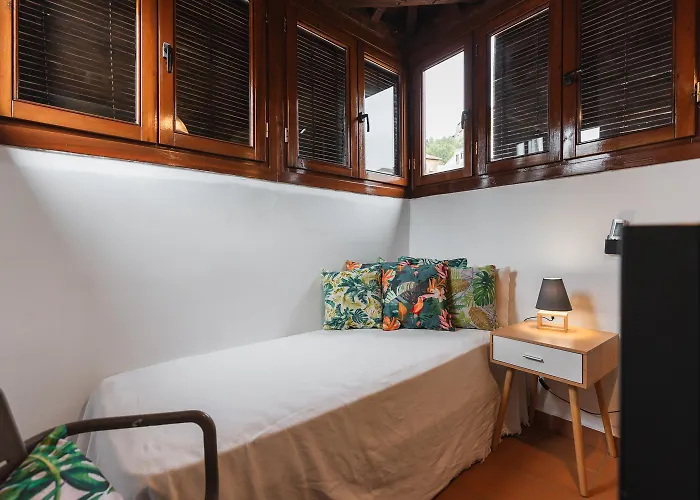 Tuanfitrion Zafiro Elvira Centre Appartement